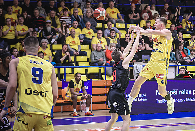 Nymburk v české lize prohrál potřetí za sebou, tentokrát v Ústí nad Labem