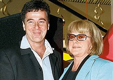 Manželství mám trvanlivé, protože muž je kreativní, říká Iva Hüttnerová