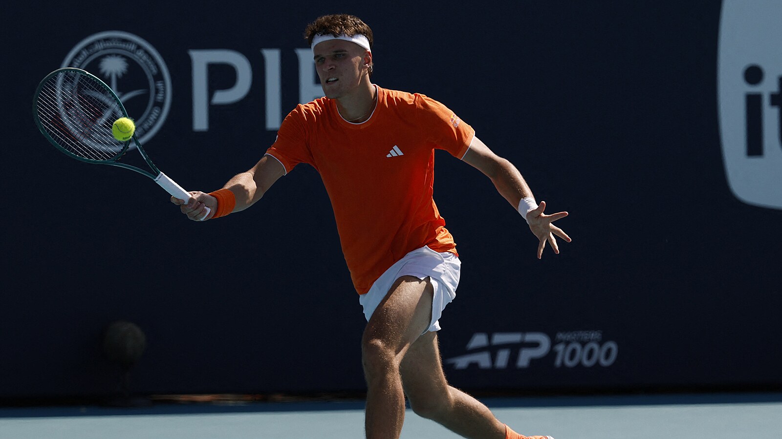 Menšík znovu odkládá start na antuce. Kvůli zranění vynechá i turnaj v Mnichově