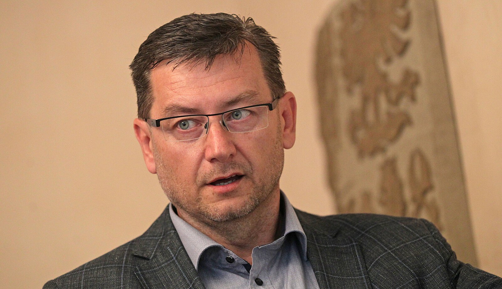 Udivený primátor Karviné přišel na policii. Ta jej zadržela, hrozí mu vazba