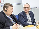 Zleva p�edseda Sudeton�meckého krajanského sdru�ení Bernd Posselt a �en�k...