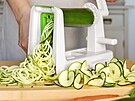 Spiralizér na zeleninu: Pokud nedr�íte speciální dietu, pou�ijete ho asi tak...