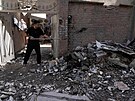 Obyvatelé Teheránu se vzpamatovávají z americko-izraelských útok�. (27. b�ezna...