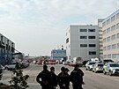 V pr�myslové zón� v Pardubicích ho�ela nad ránem skladovací hala, ze které se...