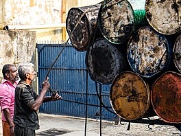 I ropní �ejkové p�ísn� vyznávající abstinenci, p�epo�ítávají své �erné zlato na...
