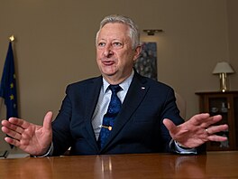 Jaromír Z�na, místop�edseda vlády a ministr obrany (24. b�ezna 2026)