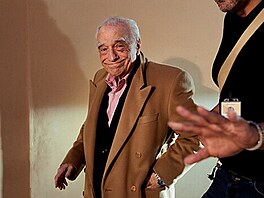 Oscarový re�isér Martin Scorsese se p�ed svými pra�skými fanou�ky u� neskrývá....
