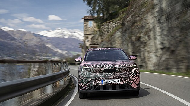 Maskovan� prototyp elektrick� �kody Peaq