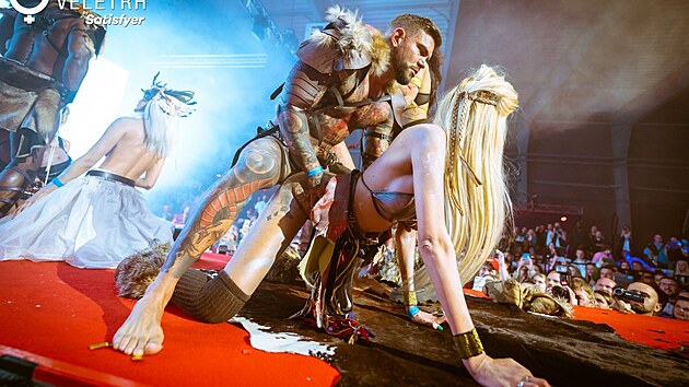 V roce 2023 budovala Brittany Bardot show docela znovu. (Vikings of Valhalla na Erofestu v roce 2023)