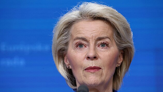 P�edsedkyn� Evropské komise Ursula von der Leyenová a �éf Evropské rady António...