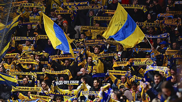 Zlín ve Jihlava bir yıl sonra tekrar finalde. Ujčík favori rolünü reddetti