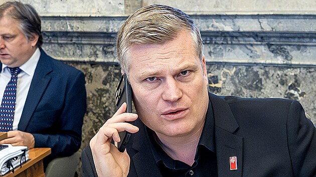 Vládní zmocn�nec pro Green Deal Filip Turek na jednání vlády (23. b�ezna 2026)