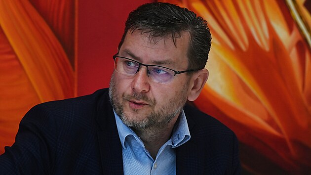 Çek futbolunda yolsuzluk davası: Etik komisyonu kimi araştırıyor?