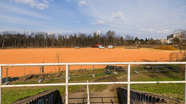 U k�i�ovatky Mileta v Hradci Kr�lov� vyroste Kaufland. (23. b�ezna 2026)