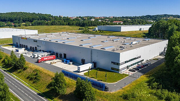 Do a�sk�ho CTParku m��� spole�nost Heinz-Glas Decor, v�robce designov�ch sklen�n�ch flakon� pro presti�n� mezin�rodn� kosmetiku a parfumerii.
