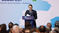 Ministr zahrani�í Petr Macinka (Motoristé sob�).