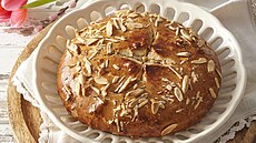 Velikono�ní mazanec