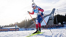 Michal Kr�má� na trati stíhacího závodu v Oslu