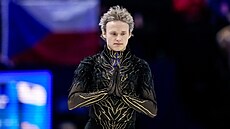Americký krasobrusla�ský fenomén Ilia Malinin se na pra�ském mistrovství sv�ta...