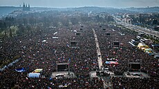 Demonstrace na Letné (21. b�ezna 2026)