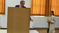 Ministerský p�edseda spolkové zem� Porýní-Falc Alexander Schweitzer (SPD) s...