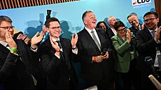 Lídr CDU pro volby ve spolkové zemi Porýní-Falc Gordon Schnieder reaguje na...