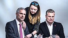 V po�adu Debata �T, který nahradil Otázky Václava Moravce, diskutovali...