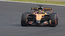 Oscar Piastri z McLarenu jede kvalifikaci na Velkou cenu Japonska F1.