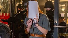 První podez�elí z útoku v Pardubicích mí�í do vazby, podpo�ili je zastánci...