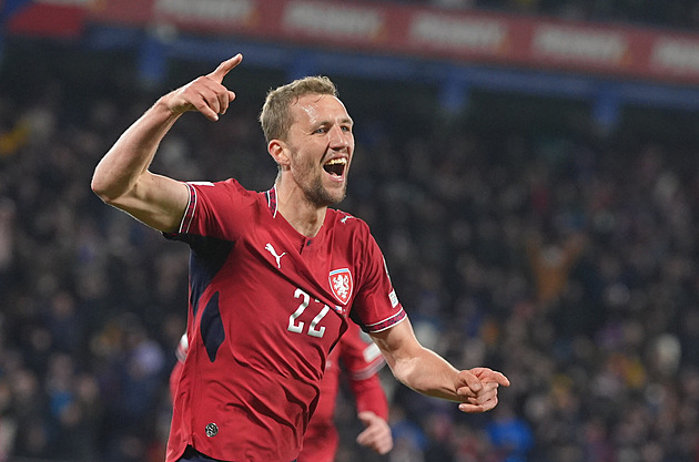 ONLINE: Česko - Dánsko 2:2, další gól ze standardky. Srovnává Högh