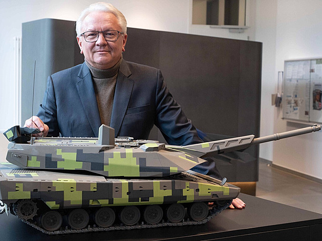 Šéf Rheinmetallu pobouřil Ukrajince. Jejich drony přirovnal k „legu pro hospodyňky“ Šéf Rheinmetallu pobouřil Ukrajince. Jejich drony přirovnal k „legu pro hospodyňky“
