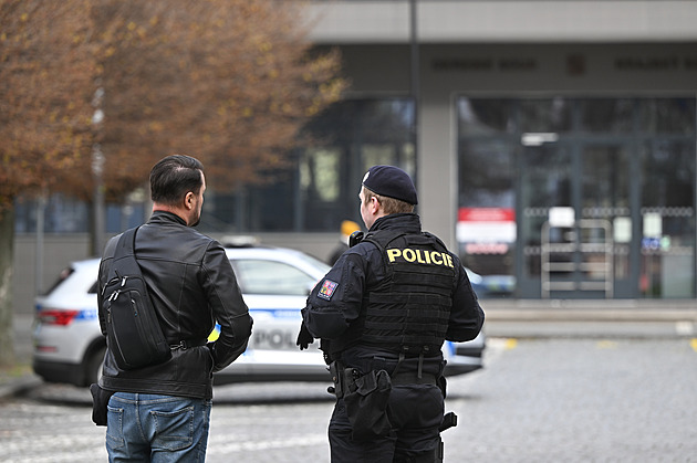 Polsko potvrdilo zadržení dvou občanů kvůli útoku v Pardubicích. Jsou ve vazbě