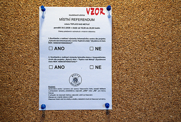 Infocentrum u Teplických skal odolalo referendu, i když většina byla proti