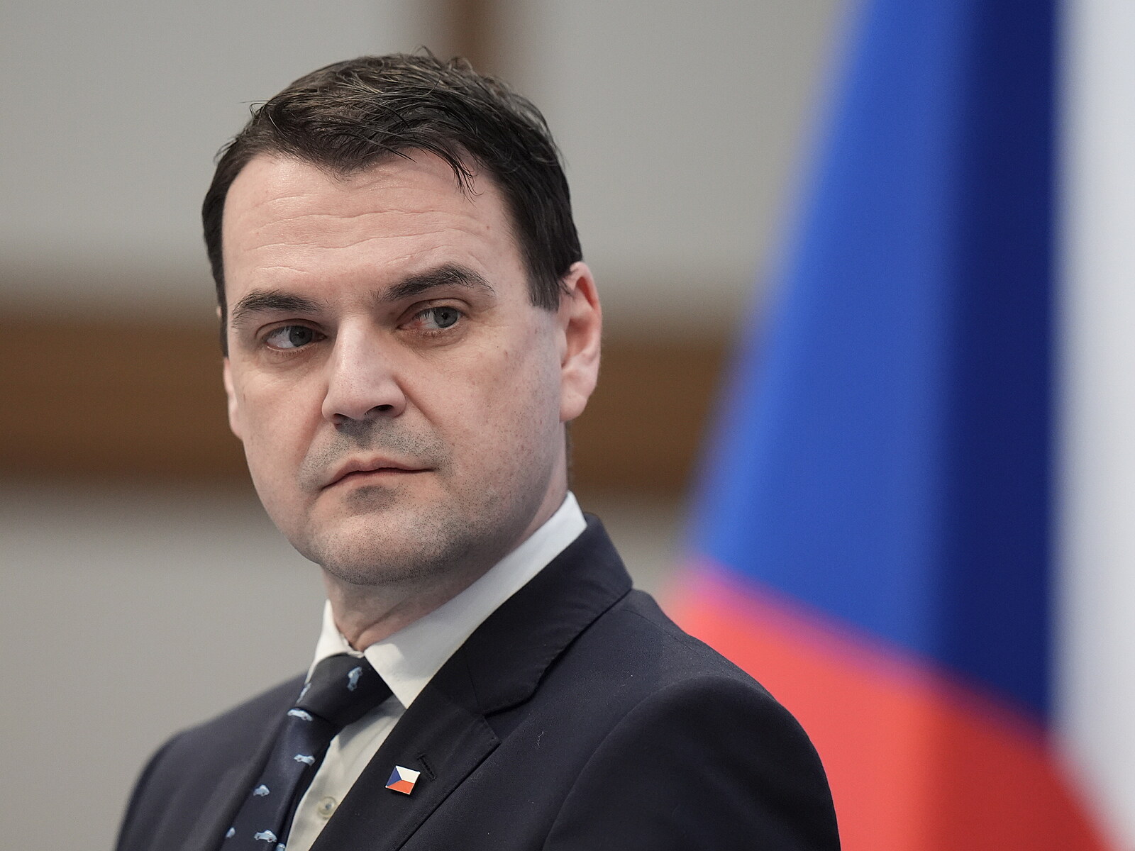 Pavlova kritika Trumpa je politováníhodná, nejde o postoj vlády, zní z ministerstva