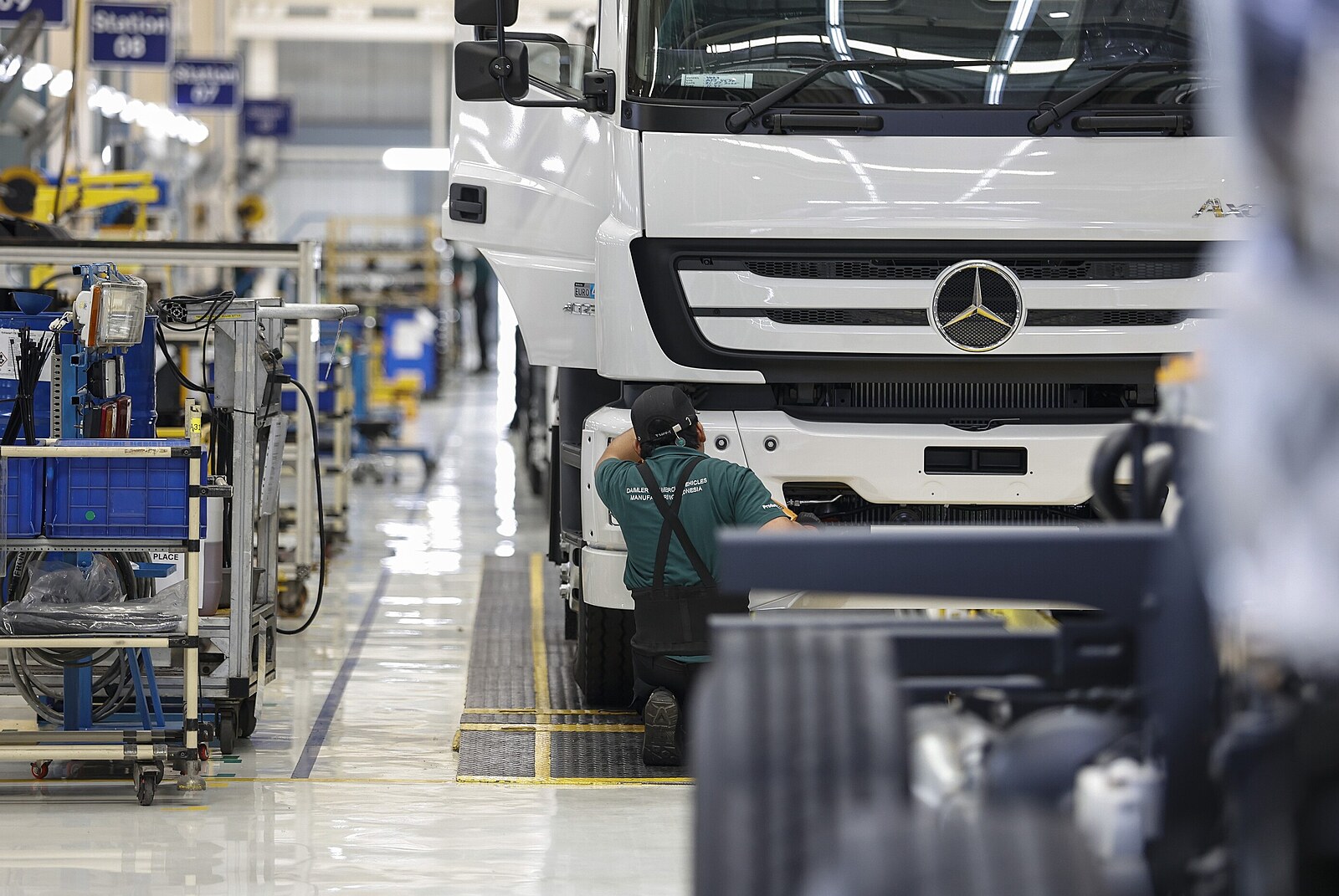 Mercedes v Chebu otevře závod, zaměstná tisíce lidí. Podle Havlíčka přinese miliardy