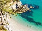 Seznam �one-of-a-kind�, tedy jedine�ných plá�í, sestavil TripAdvisor....