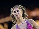 Eli�ka B�ezinová p�i záv�re�né exhibici MS v Praze.
