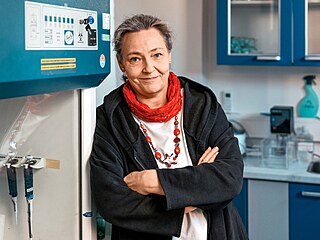 Je to miniaturn� sv�t v neust�l�m pohybu. V �stech �ije v�ce ne� 700 druh�...