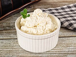 Tvaroh obsahuje pomalu stravitelné bílkoviny, které zasytí na dlouhou dobu a...