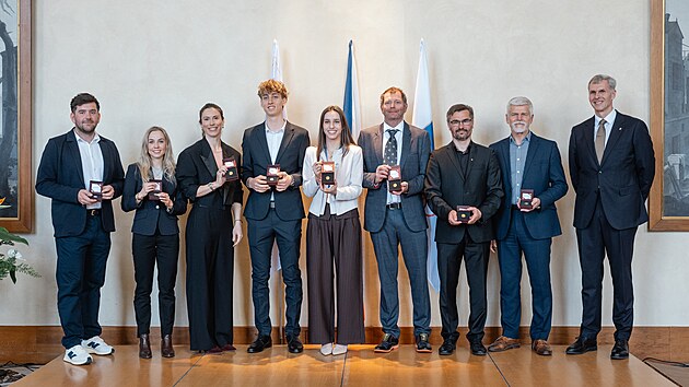 Olympij�t� medailist� z Mil�na se setkali s prezidentem Petrem Pavlem.