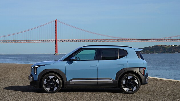 Kia EV2