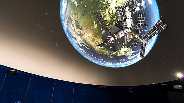 Planet�rium v libereck�m science centru iQlandia