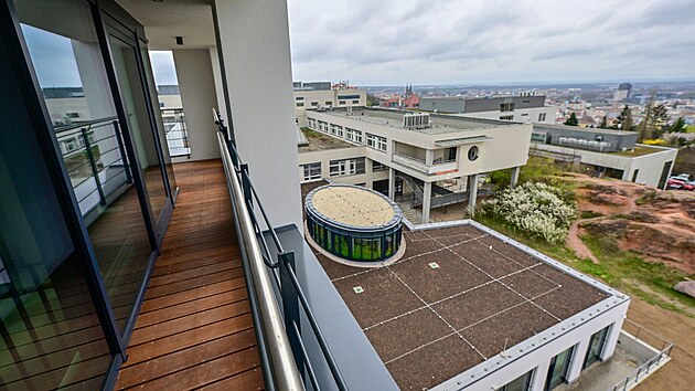 Masaryk�v onkologick� �stav v Brn� otev�e po Velikonoc�ch Centrum inovativn� a podp�rn� p��e s hlavn�m vchodem z Va�kova n�m�st�, kter� se stane vstupn� branou do are�lu. (31. b�ezna 2026)