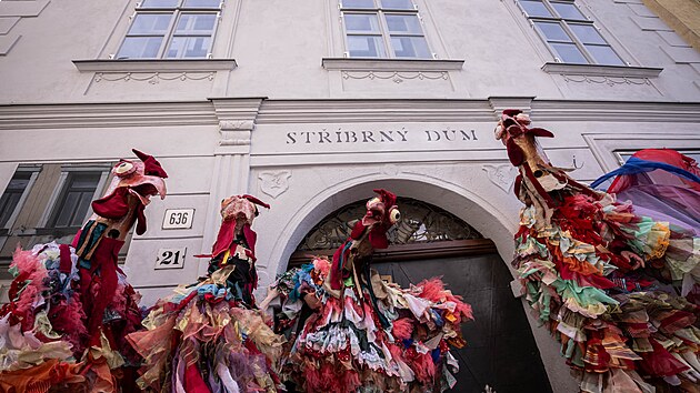 Centrum Jihlavy se zm�n� ve velikono�n� vesni�ku. Lid� si tam u�ij� pestr� program i stylovou v�zdobu.