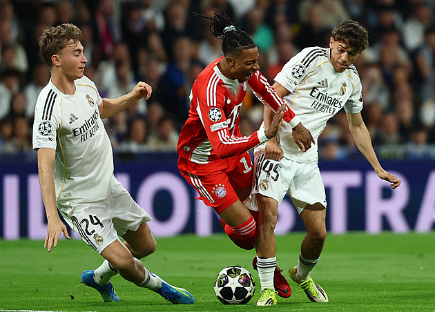 ONLINE: Real hostí ve čtvrtfinále Ligy mistrů Bayern, Arsenal hraje na Sportingu