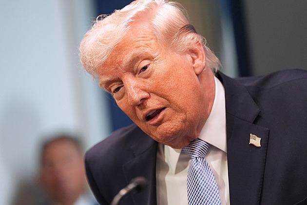 USA začaly čistit Hormuzský průliv od min. Spojenci na to nemají odvahu, řekl Trump USA začaly čistit Hormuzský průliv od min. Spojenci na to nemají odvahu, řekl Trump