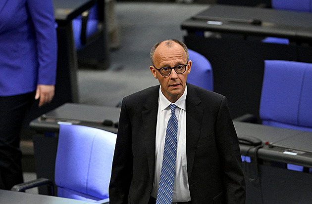 Covid, Ukrajina... Írán. EU se noří do další krize. Ceny u benzinek jsou teprve začátek