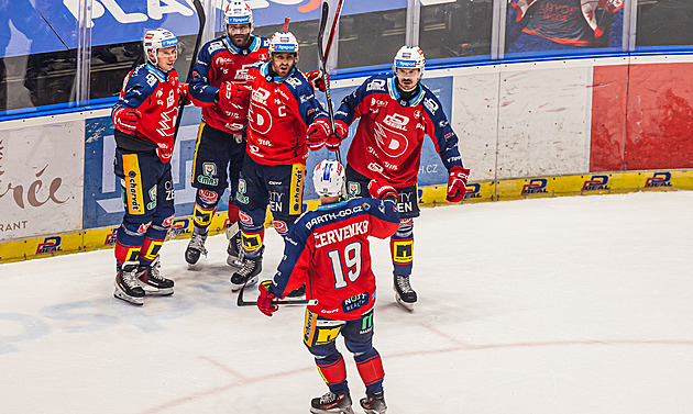 Řepík zastavil půst a zařídil Spartě první bod. Kluci padali po hubách, těšilo ho