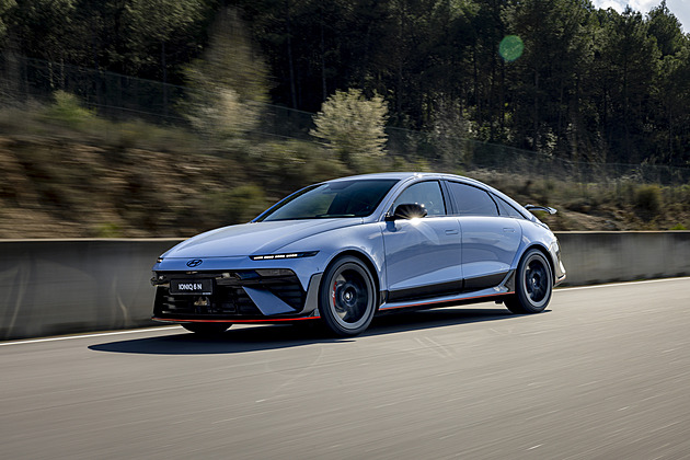 Elektrický predátor v akci. Hyundai Ioniq 6 N je rychlejší než lidské smysly