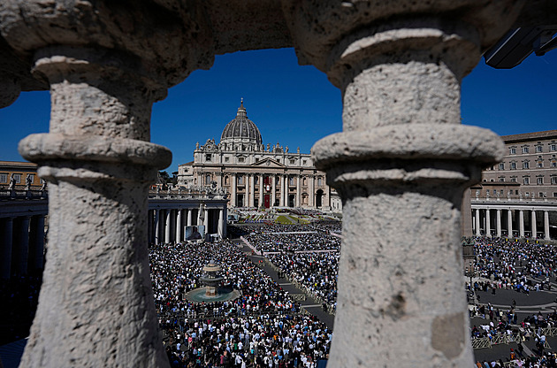 Papež Lev XIV. pronese tradiční velikonoční poselství Městu a světu